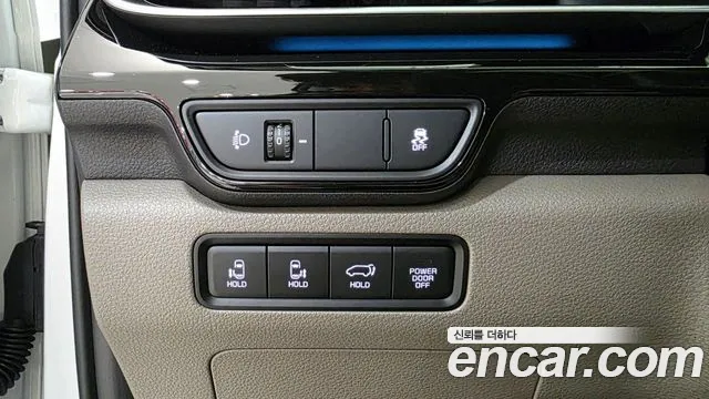 Kia Carnival — Фото автомобиля 14