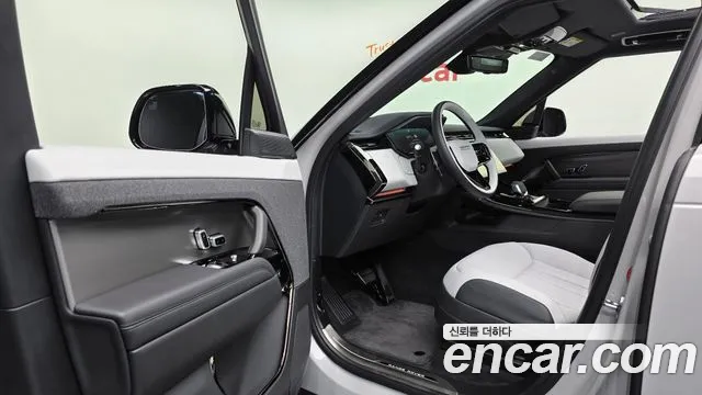 Land Rover Range Rover Sport — Фото автомобиля 10