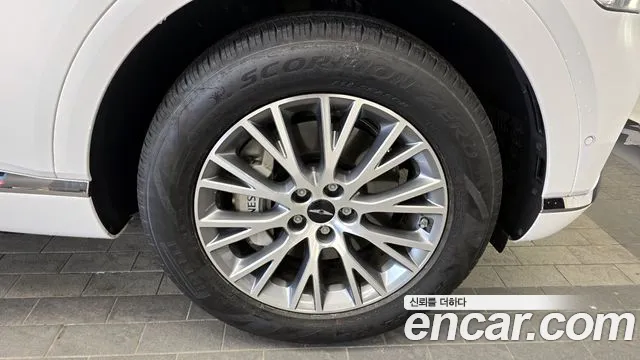 Genesis GV80 2.5T Бензин 2WD — Фото автомобиля 5