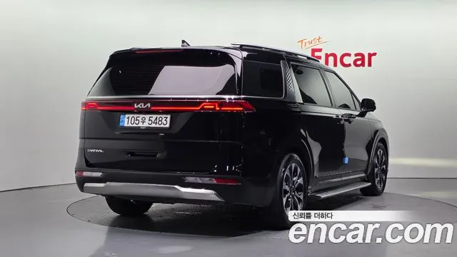 Kia Canival Carnival 4 поколение 9 мест Signature — Фото автомобиля 2