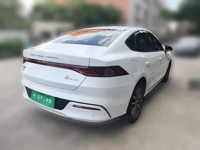 BYD Qin PLUS — Фото автомобиля 4
