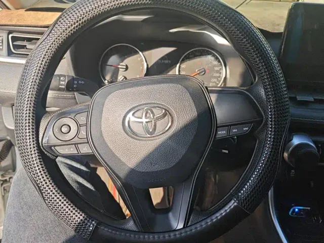Toyota Wildlander — Фото автомобиля 14