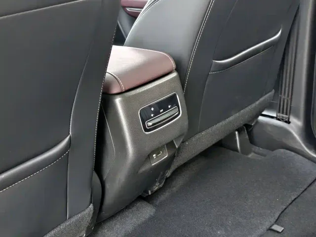 GAC Trumpchi M6 — Фото автомобиля 26