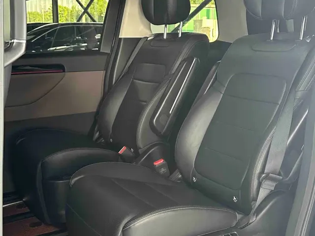 GAC Trumpchi E8 — Фото автомобиля 10