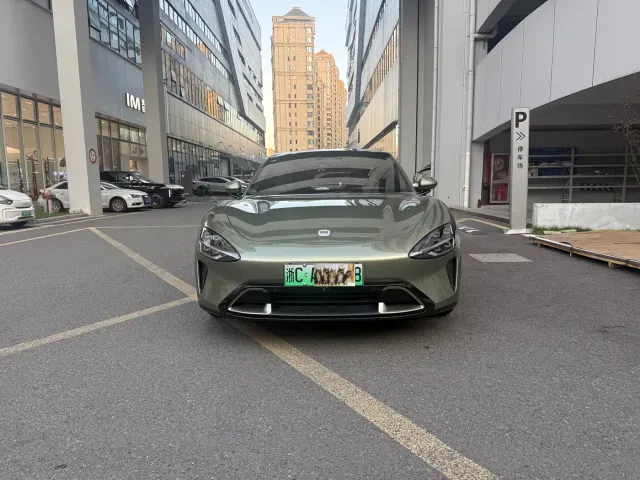 Xiaomi SU7 — Фото автомобиля 2