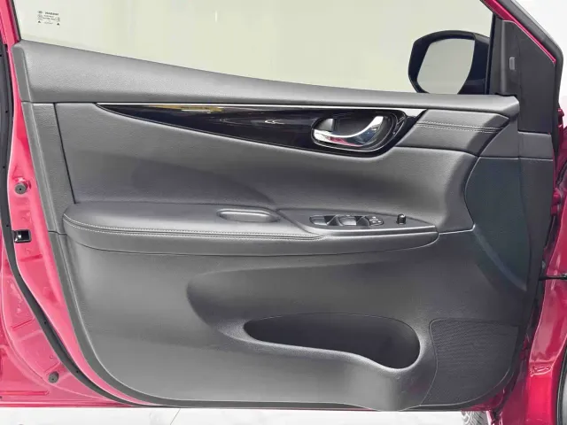 Nissan Tiida — Фото автомобиля 16