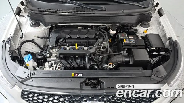 Hyundai Venue — Фото автомобиля 6