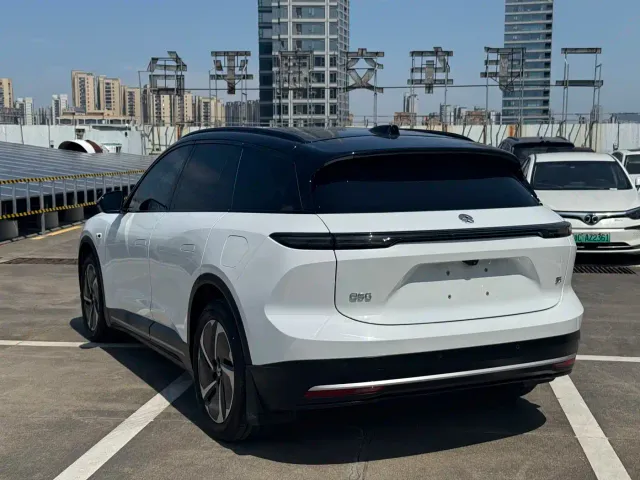 Nio ES6 — Фото автомобиля 5