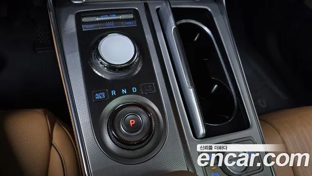 Genesis GV80 2.5T Бензин AWD — Фото автомобиля 9