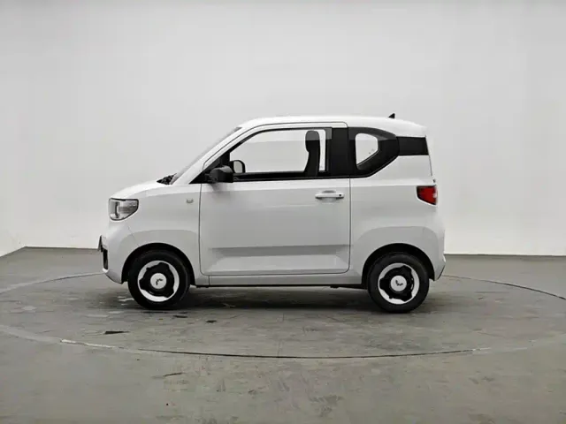 Wuling Hongguang Mini EV — Фото автомобиля 2