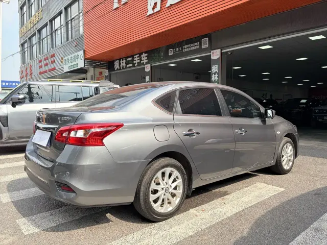 Nissan Sylphy — Фото автомобиля 16