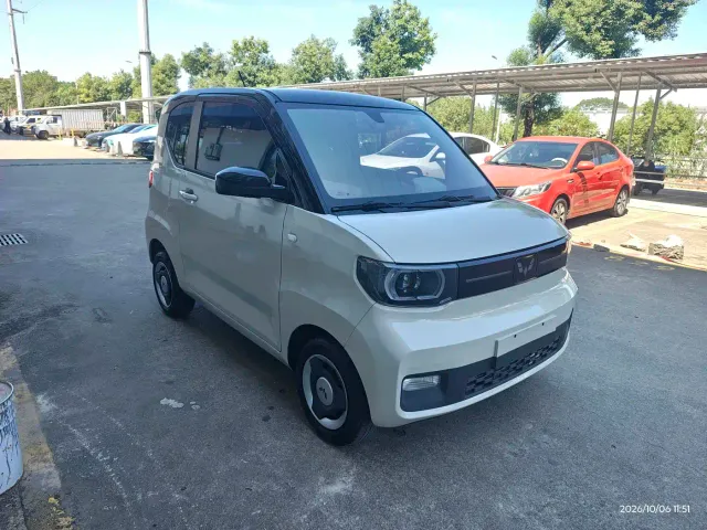 Wuling Hongguang Mini EV — Фото автомобиля 3