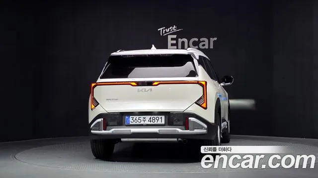 Kia Seltos 2nd Gen — Фото автомобиля 4