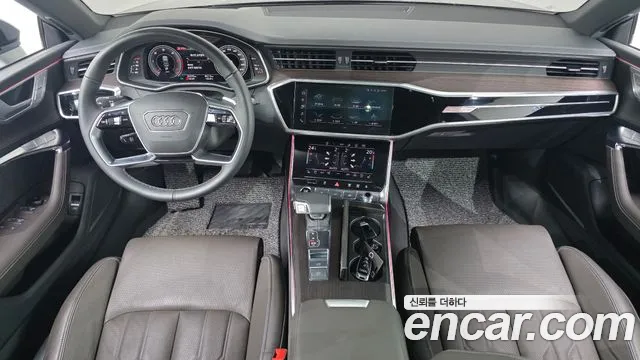 Audi A7 4K — Фото автомобиля 10