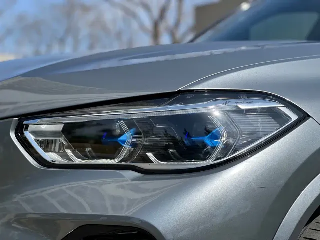 BMW X5 — Фото автомобиля 10