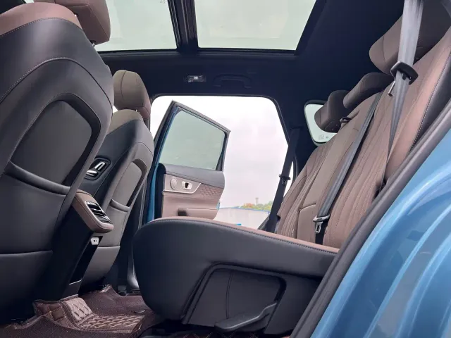 Chery Tiggo 8 PLUS C-DM — Фото автомобиля 6