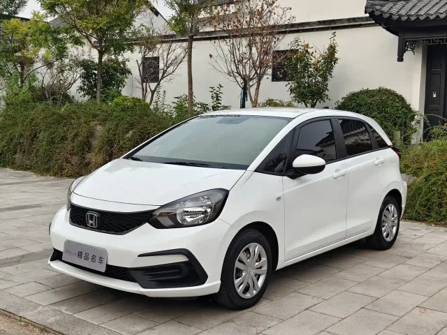 Фотография автомобиля — Honda Fit