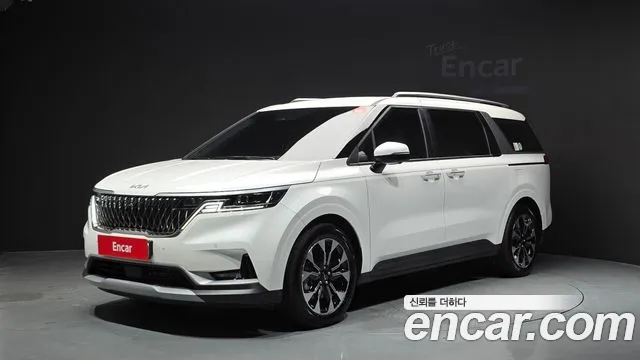 Фотография автомобиля — Kia Carnival Generation 4
