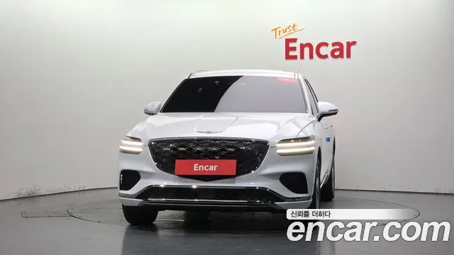 Genesis GV70 2.5T Бензин AWD — Фото автомобиля 3