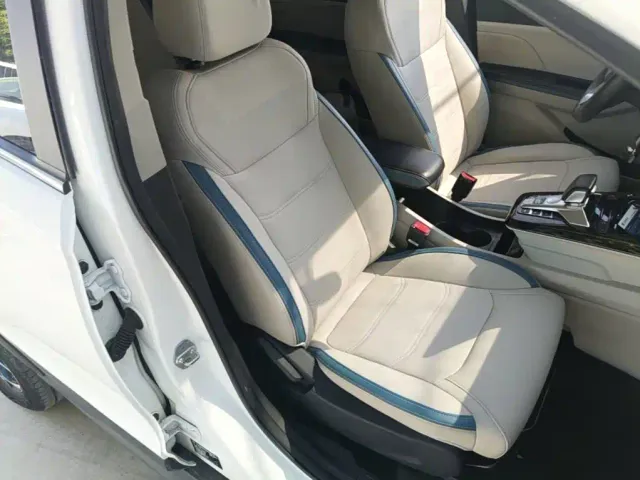BYD Yuan Pro — Фото автомобиля 24