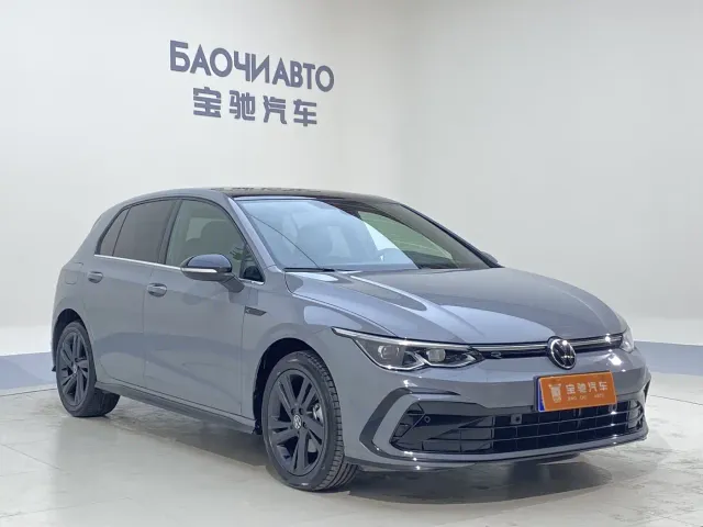 Volkswagen Golf — Фото автомобиля 18