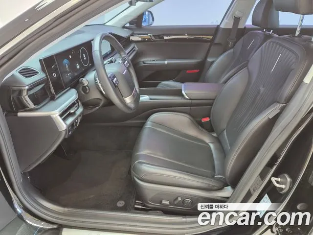 Hyundai Grandeur GN7 — Фото автомобиля 12