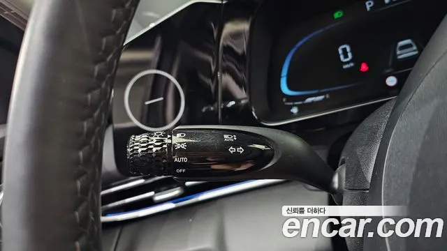 Hyundai AVANTE Новый Avante (CN7) — Фото автомобиля 27