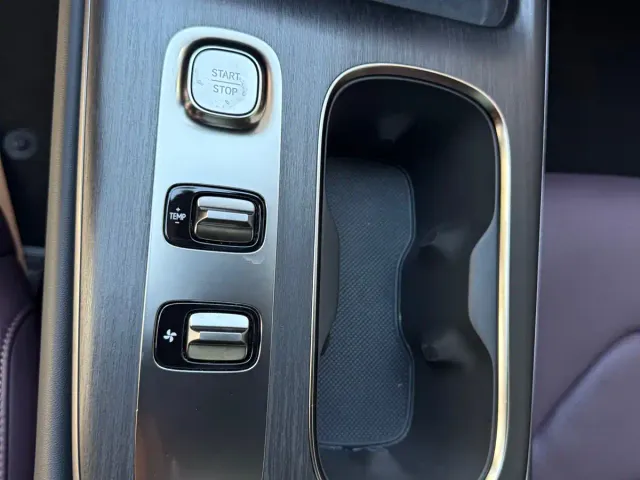 Xiaomi SU7 — Фото автомобиля 29