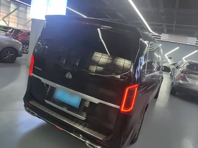 Mercedes-Benz Vito 2021 2.0T Business Edition 7-seater — Фото автомобиля 6
