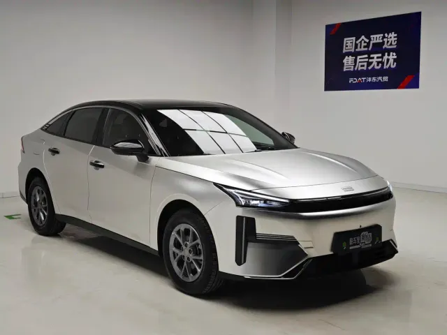 Geely Galaxy L6 — Фото автомобиля 3