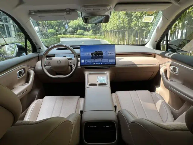 Leapmotor Leapmotor C10 — Фото автомобиля 5