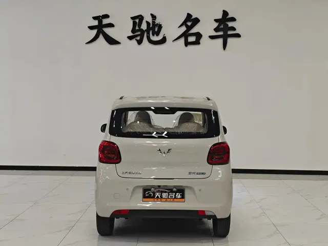 Wuling Hongguang Mini EV — Фото автомобиля 13
