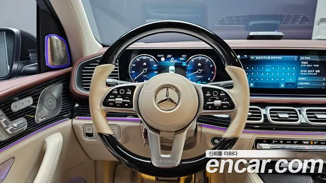 Mercedes-Benz GLS-Class — Фото автомобиля 12