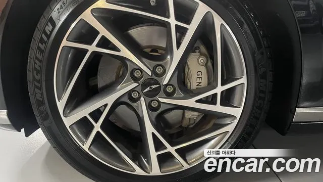 Genesis G90 RS4 — Фото автомобиля 5