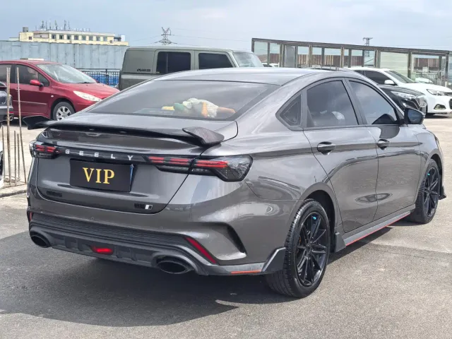Geely Binrui — Фото автомобиля 16