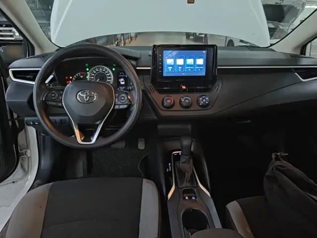 Toyota Corolla — Фото автомобиля 9