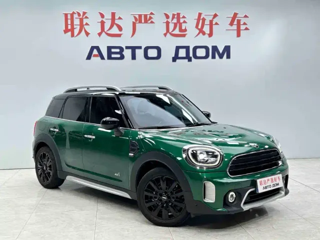 MINI Countryman — Фото автомобиля 3