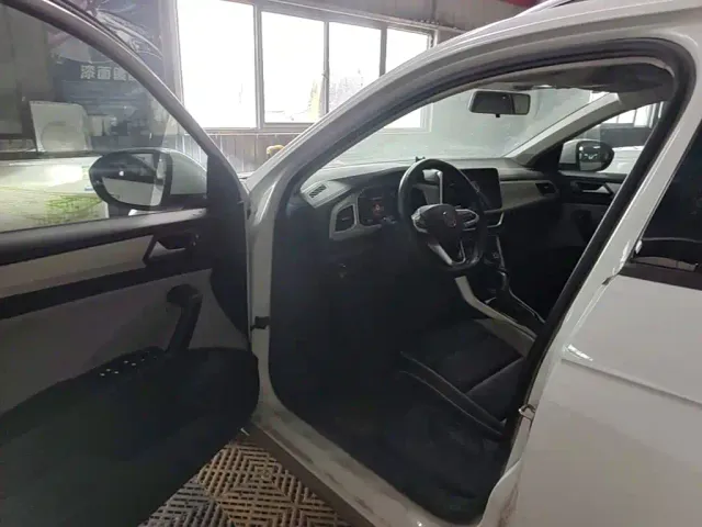 Volkswagen Volkswagen T-ROC 2024 280TSI DSG 2WD Time Edition — Фото автомобиля 15