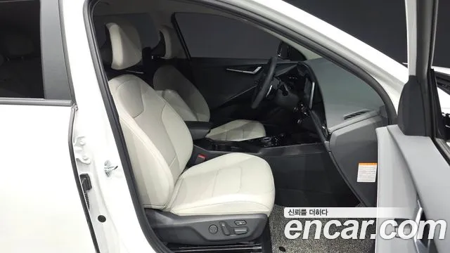 Kia Niro The All New Niro Prestige — Фото автомобиля 11