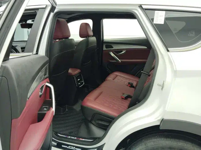 Jetour X70 Plus — Фото автомобиля 11