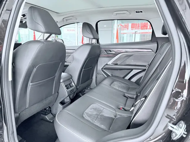Haval H6 — Фото автомобиля 6