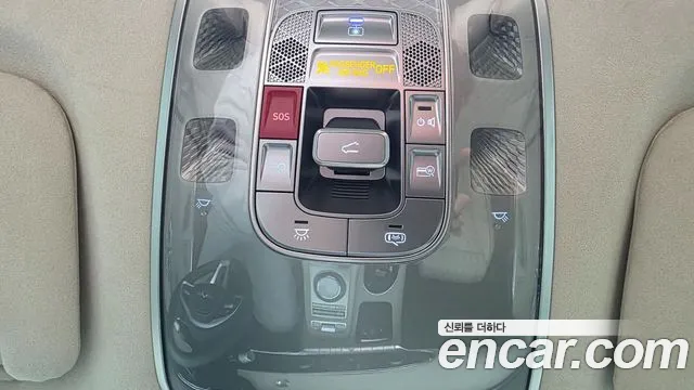 Genesis GV70 — Фото автомобиля 15