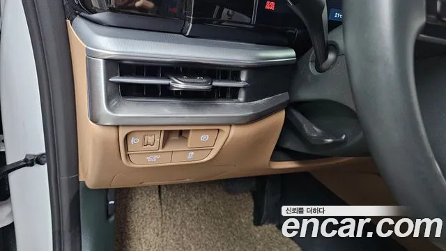 Hyundai Grandeur GN7 — Фото автомобиля 25