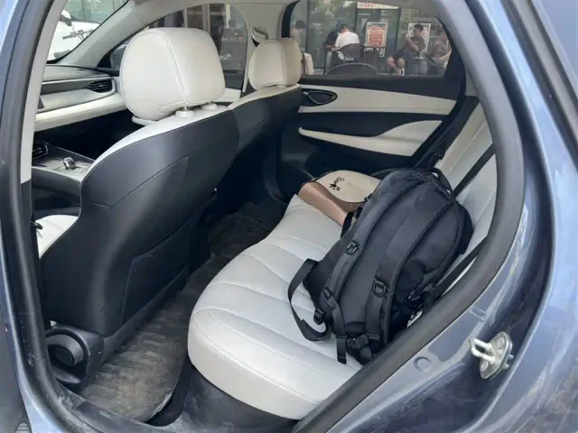 BYD Seal 05 DM-i — Фото автомобиля 6