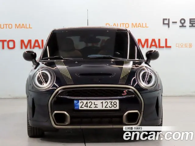Mini Cooper — Фото автомобиля 2