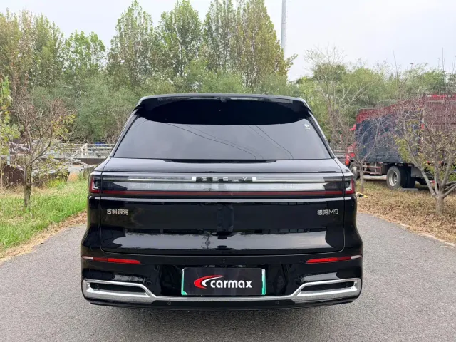 Geely Galaxy M9 — Фото автомобиля 5