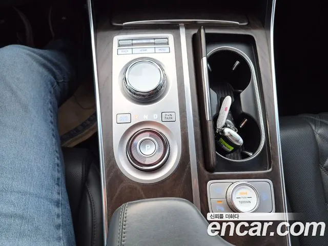Genesis GV80 — Фото автомобиля 20
