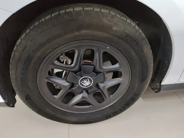 BYD Qin PLUS — Фото автомобиля 22