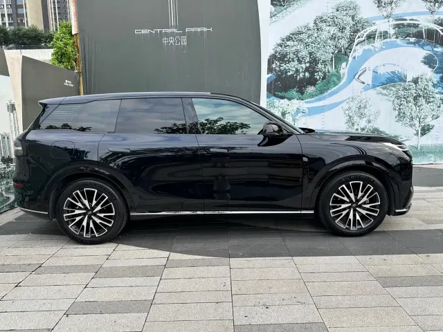 Changan Qiyuan Q07 — Фото автомобиля 17