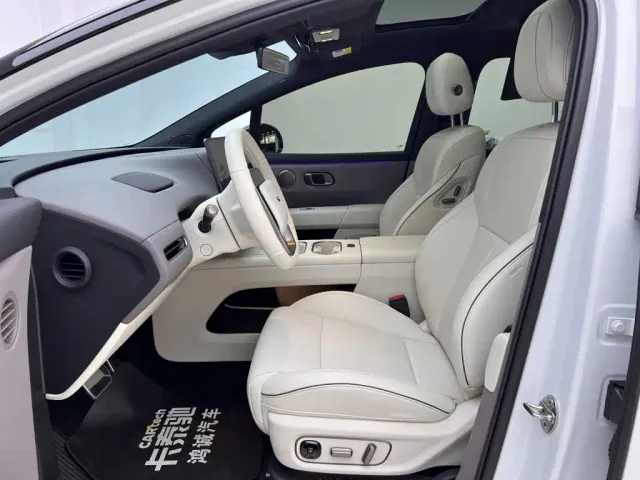 Li Auto i6 — Фото автомобиля 16